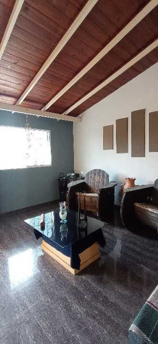 Imagen 5 de 17 de Se Vende Casa Urb Los Samanes