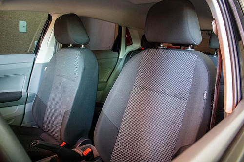 Imagem 4 de 7 de Volkswagen Polo 1.6 Msi