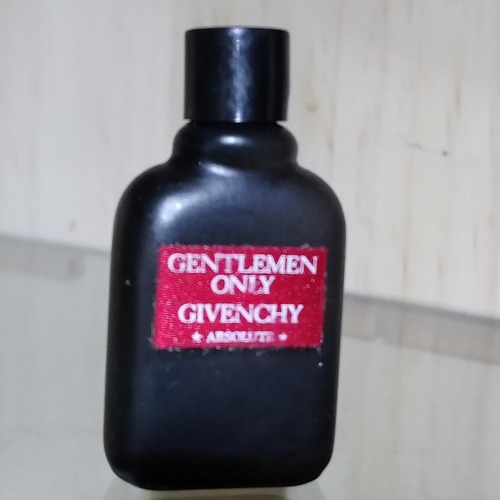 Perfum Miniatura Colección Givenchy Gentlemen Only 3ml Abso (Usado)