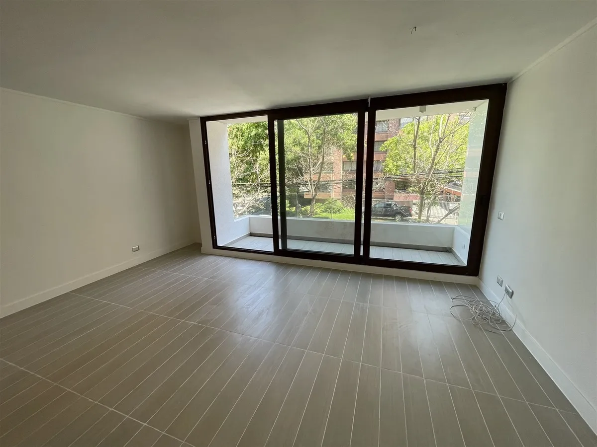 Imagen 4 de 11 de Duplex En Venta 2dorm 3 Baños.valor Rebajado En Las Condes