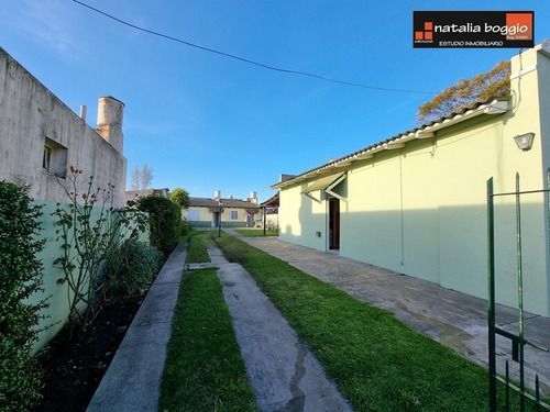 Imagen 5 de 19 de Casa De 2 Ambientes Con Departamento Al Fondo De 2 Ambientes Miramar V4637