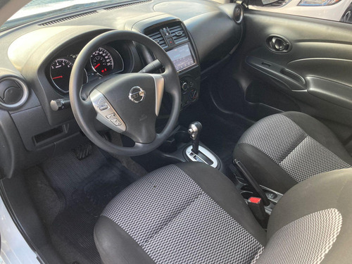 Nissan Versa V-DRIVE Esp.Ed. 1.6 16v Flex Aut.