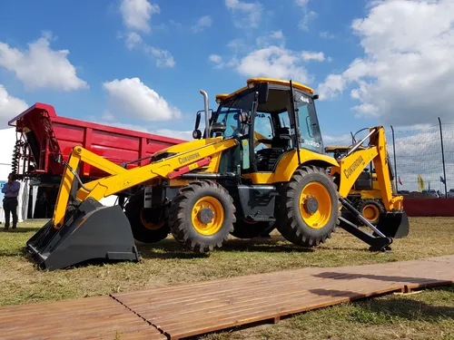 Retropala Cukurova 880 4x4 Perkins Inglés 100 Hp Nueva