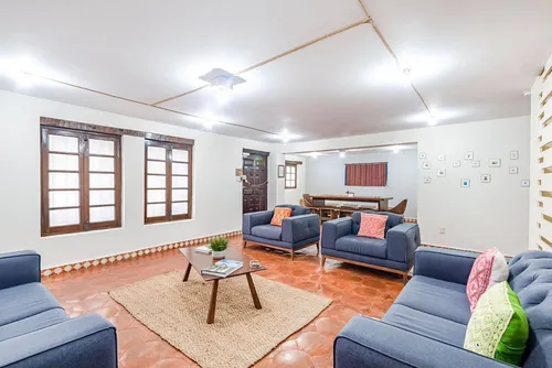 Casa Con Uso De Suelo Para Restaurante En Coyoacán