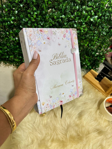 Biblia Personalizada Com Nome Letra Gigante/ Jumbo Com Aba Nome Dos Livros Envio Imediato