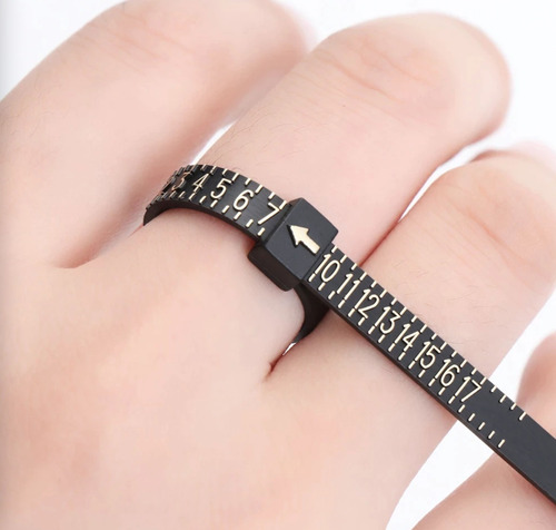 Imagen 3 de 4 de Medidor De Dedo Para Anillos Profesional @poppe.arg