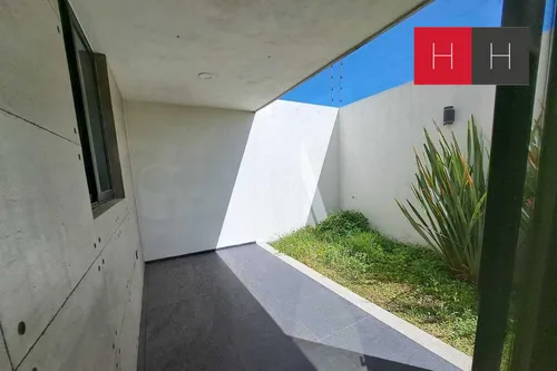 Casa En Venta En Zona Lomas De Angelópolis