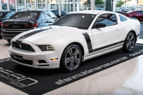 Ford Mustang V6