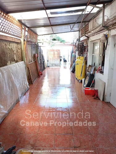 Casa Buena Conectividad, 140 Const 176 Terreno. R. De Araya.