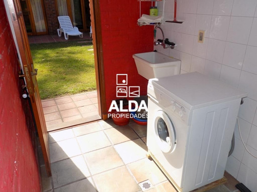 Casa Beaulieu Piriápolis 4 Dorms Venta Ca101220