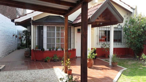 Imagen 7 de 14 de Vendemos Excepcional Casa En Quilmes Oeste