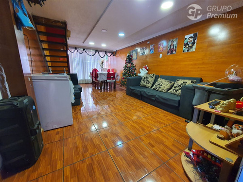 Vendo Casa Dos Pisos 3d 2b 2e 87m2 Const 91m2 Terr Excelente