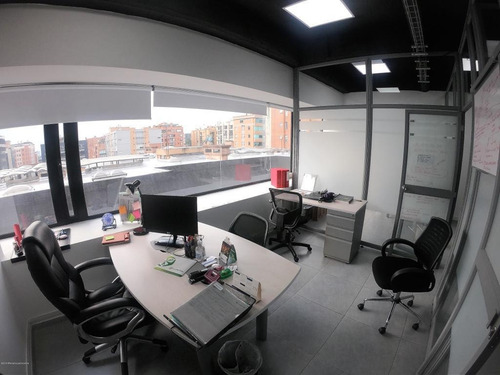 Comercial En Chico(bogota) Rah Co: 21-485