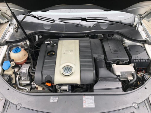 Imagen 8 de 9 de Volkswagen Passat 2.0 2007 Automático