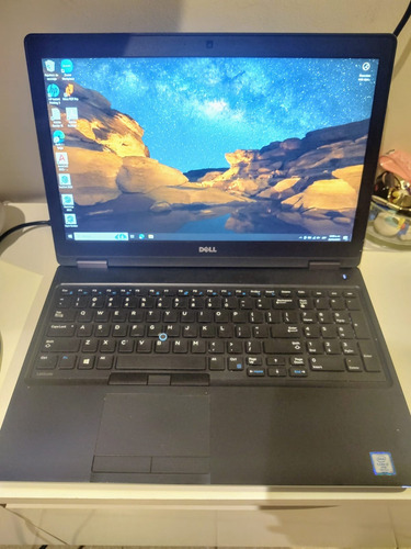 Dell Latitude 5580, I7 7820-hq, 16gb Ram, 256gb Ssd M.2 (Usado)