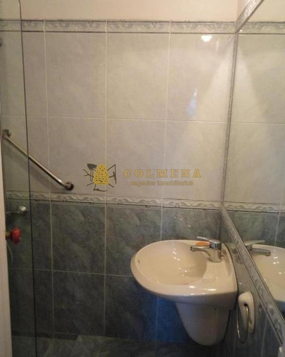 Venta Y Alquiler Temporario De Gran Casa En Pinares A Una Cuadra De La Playa- Ref: 4176