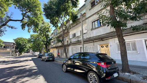 Alquiler Apartamento 1 Dormitorio, Azotea Y Patio Fondo De Uso Comun, Garcia Pintos Y Agraciada, Reducto, Goes