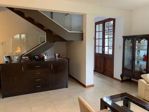 Imagen 2 de 23 de Casa En Venta De Cuatro Dormitorios, La Estanzuela, Córdoba