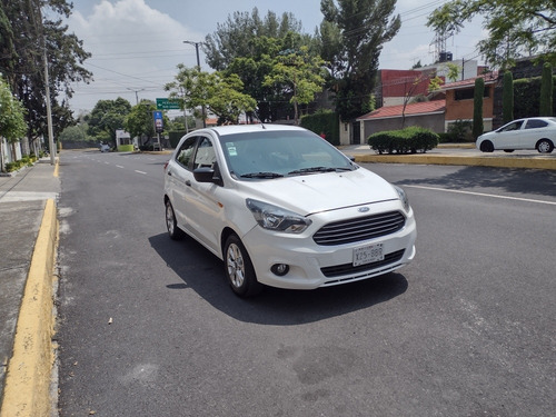 Imagen 4 de 15 de Ford Figo 2018 1.5 Energy Hatchback Mt