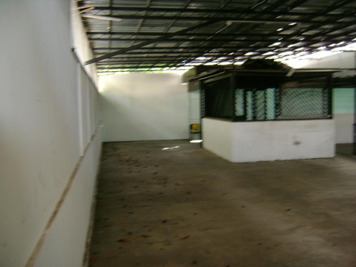 Imagen 17 de 19 de Alquiler De Edificio, Local, Deposito, Galpon De 3 Pisos, 860m2 En La Campiña