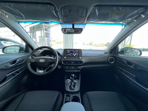 Imagen 12 de 13 de Hyundai Kona Hibrida Safe 0 Km