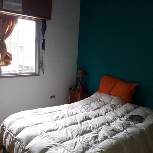 Imagen 5 de 8 de Galpón, Casa Y Departamento.