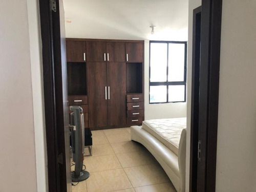 Imagen 7 de 13 de Venta De Apartamento En Ph Terrazas Del Rey 20-8034