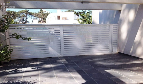 Increíble Casa En Venta Barrio Privado Boulevard Park - Punta Del Este- Ref: 87
