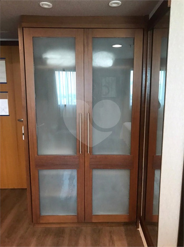Imagem 14 de 22 de Flat Em Moema - 1 Vaga De Garagem - Reo575222