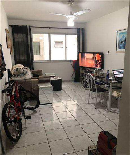 Imagem 5 de 9 de Apto No Gonzaguinha Proximo A Praia Predio Com Garagem Suficiente - V6408