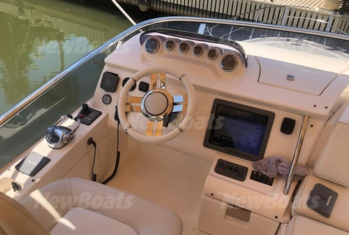 Imagem 14 de 15 de Azimut 48 Italiana / 2011 / 2 X Cummins 600 Hp / 1100hs