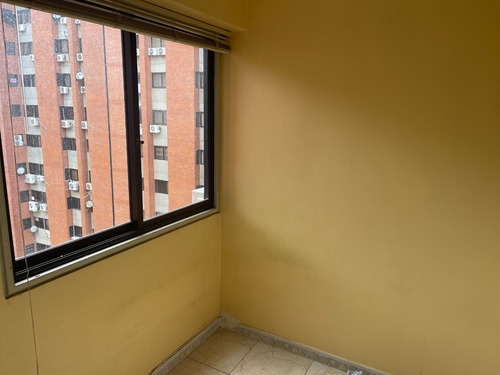 Imagen 4 de 30 de En Venta Apartamento Los Dos Caminos Mls #23-2026 Ericka Esser