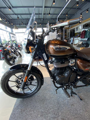 Imagen 5 de 15 de Royal Enfield Meteor 350 Supernova Brown