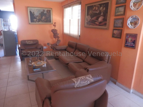 25-6157 Yineth Cordero Trae Para Ti Casa (duplex) En Venta En Caña Dulce Cabudare, Lara Rahco Y:c