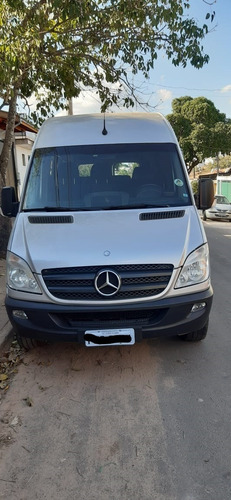Mercedes Benz Sprinter 415 (executiva) 16 Lugares