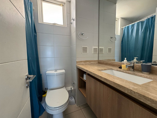 Se Vende Cómodo Dpto En Laguna Del Mar Amoblado, 2d/2b!