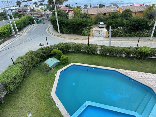 Depto 4 Dorm. 3 Baños Estac Y Bodega. Piscina. Las Cadenas