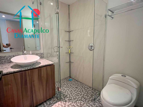 Cad La Isla Emerald H1. Departamento De Playa: Comodidad Y Terraza En Planta Baja