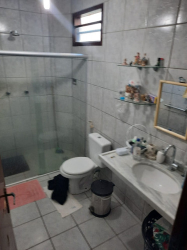 Imagem 11 de 13 de Casa Para Venda - 010199