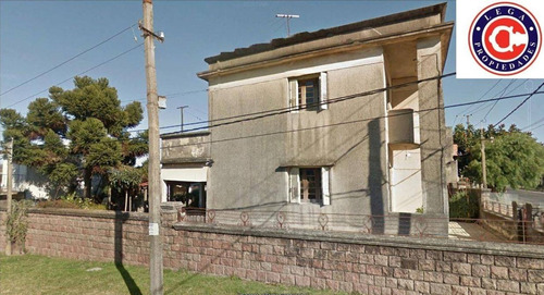 Imagen 3 de 14 de Lega Propiedades Vende Hermosa Residencia