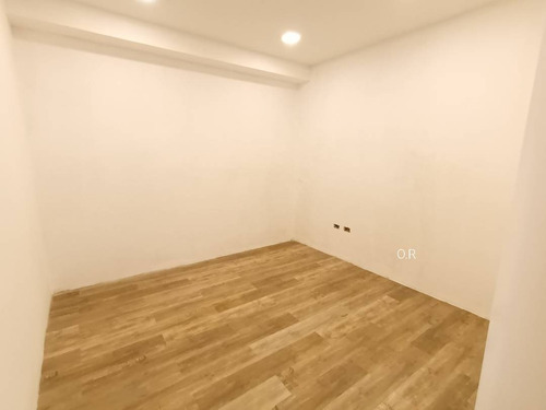 Imagen 13 de 28 de Leal Pérez Vende Penthouse Duplex En Sabana Larga Sevilla Real Torre A