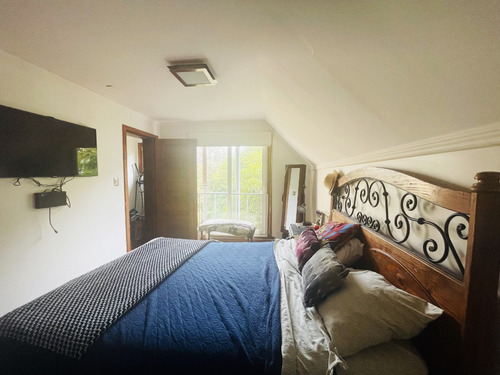 Vendo Gran Casa Emplazada En Cerro Castillo