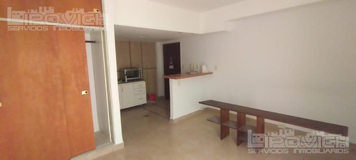 Monoambiente. Pb Interno. C/patio. Juan B Justo Al 5000 - Villa Gral.mitre