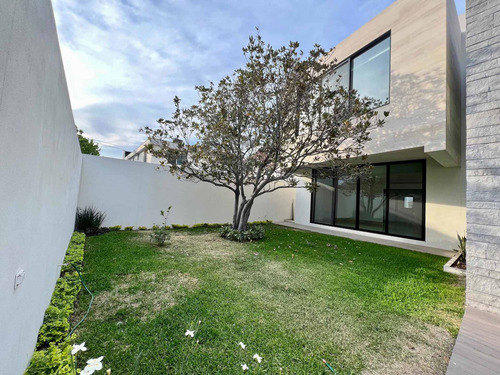 Imagen 10 de 30 de Casa En Fuentes Del Valle En Venta