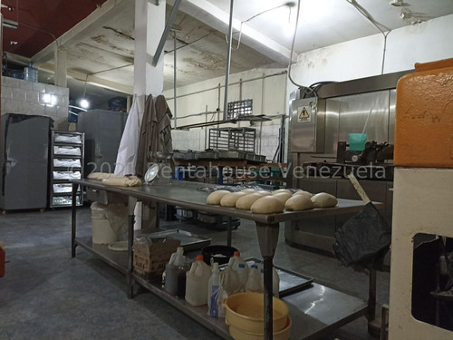 Imagen 11 de 12 de Fondo De Comercio En Venta Av. Constitucion Maracay 22-8487