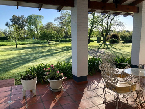 Hermosa Casa De Campo Hospedaje Rural, Con Piscina Y Gran Parque. Consulta Promociones Por Fines De Semana!!