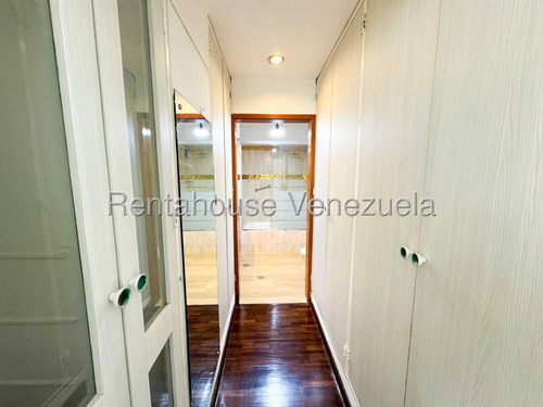 Ls Vende Apartamento Las Esmeraldas
