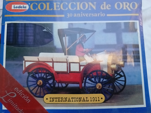 1911 International Colección De Oro Lodela 1:32