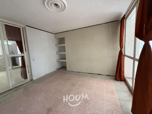 Casa En Colinas De San Javier, Guadalajara Con 7 Recámaras, 1305 M², Id: 151607