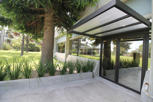 Carrasco Oficinas Logística Depósitos